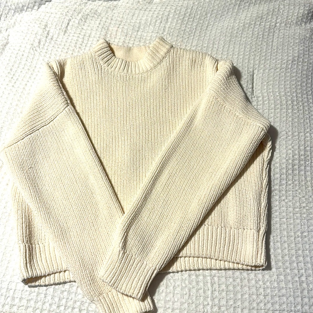 Abercrombie & Fitch Sweater